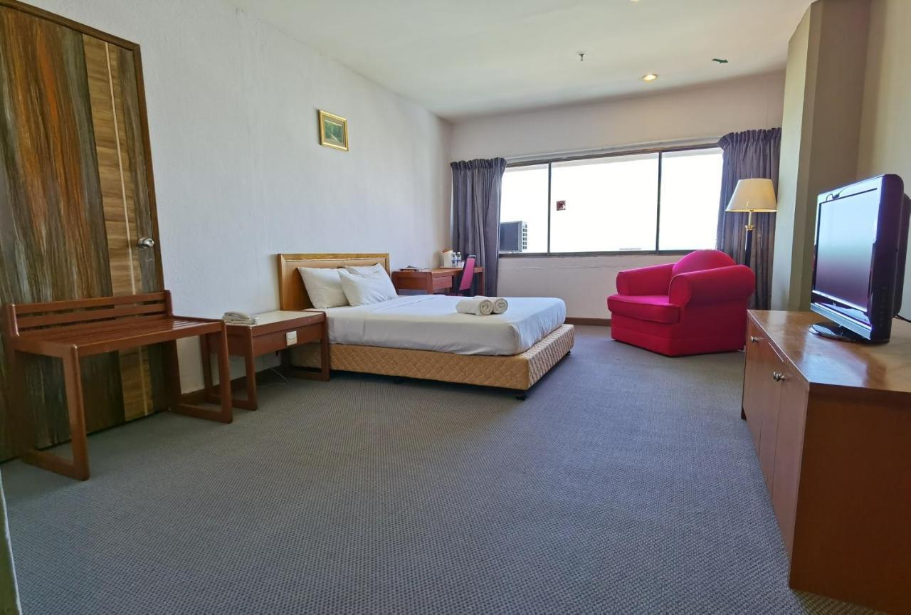Folkmeldrum Hotel Johor Bahru Exteriér fotografie
