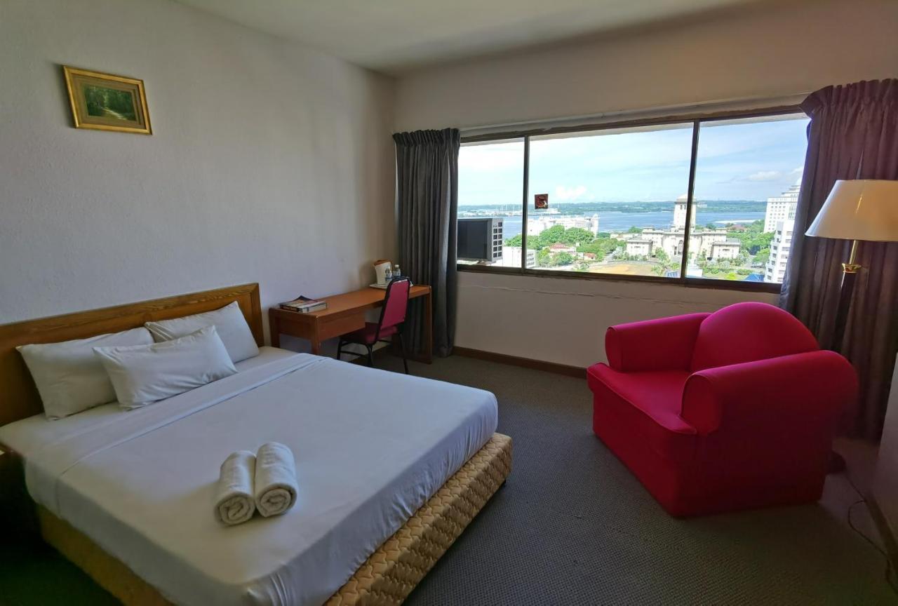 Folkmeldrum Hotel Johor Bahru Exteriér fotografie